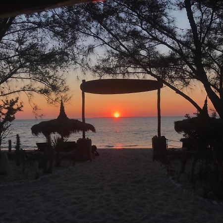 Mada Surf Ranch Hotell Anakao Eksteriør bilde