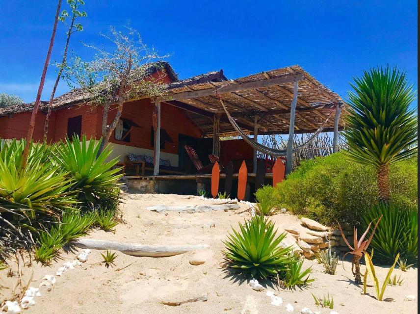 Mada Surf Ranch Hotell Anakao Eksteriør bilde