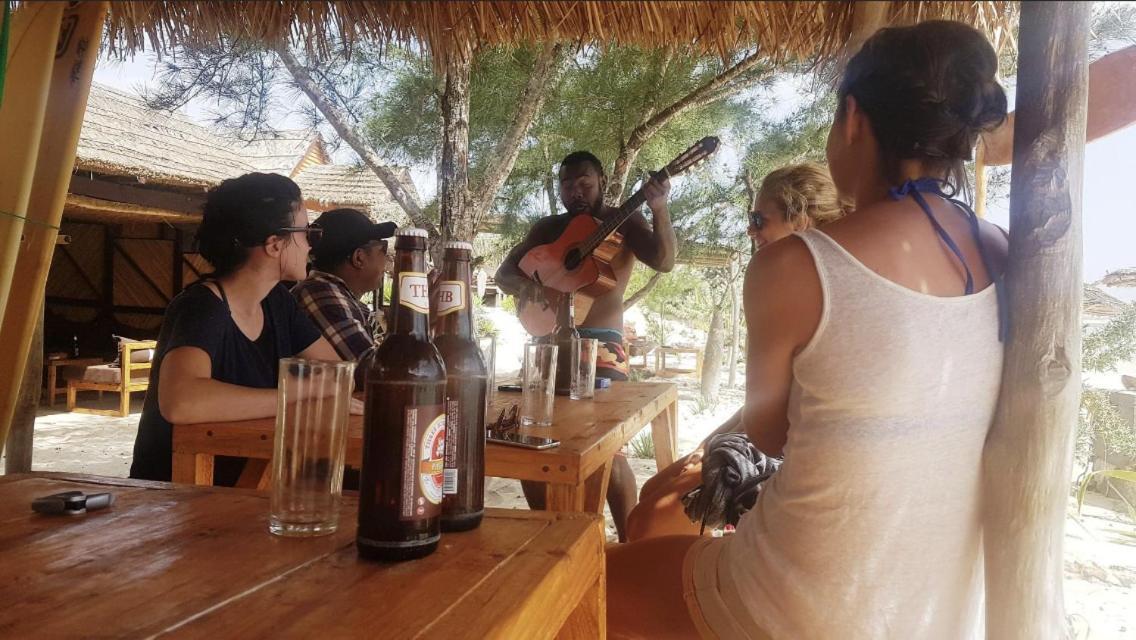 Mada Surf Ranch Hotell Anakao Eksteriør bilde
